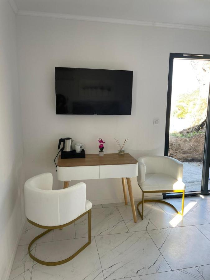 A Casa Di Jo Bed & Breakfast เกเลนซานา ภายนอก รูปภาพ